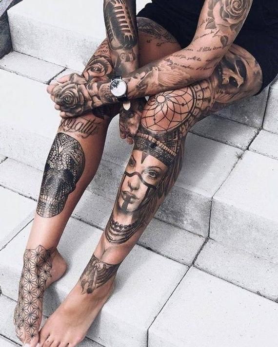 Tatuaggi di rosas en la pierna 6